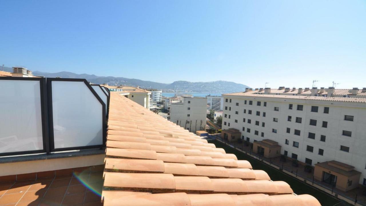 Roses Confort Beach Ev Milleni Exterior foto